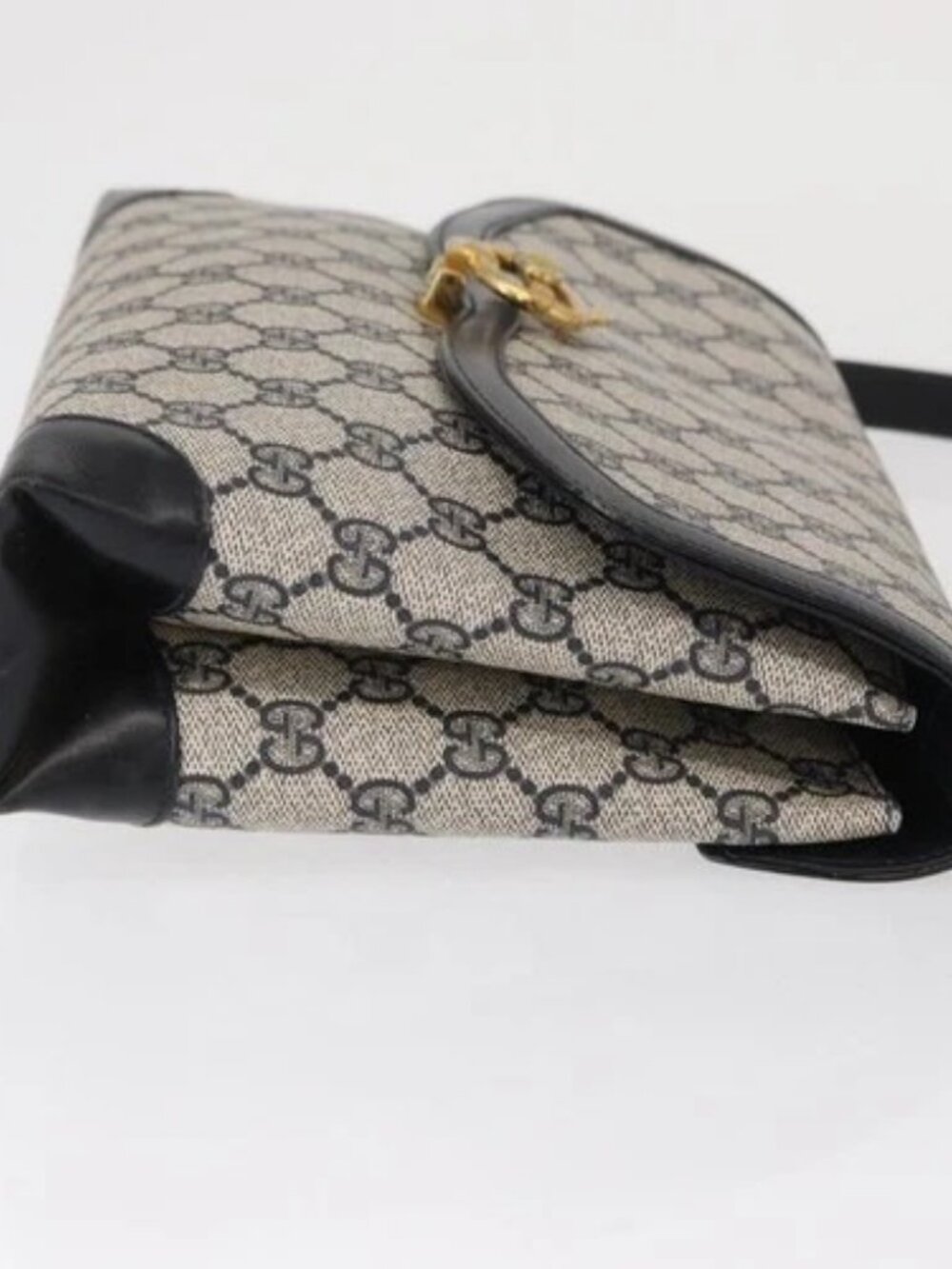 GUCCI GG Supreme Shoulder Bag PVC Navy Gold Auth gh1657 - Picture 3 of 16